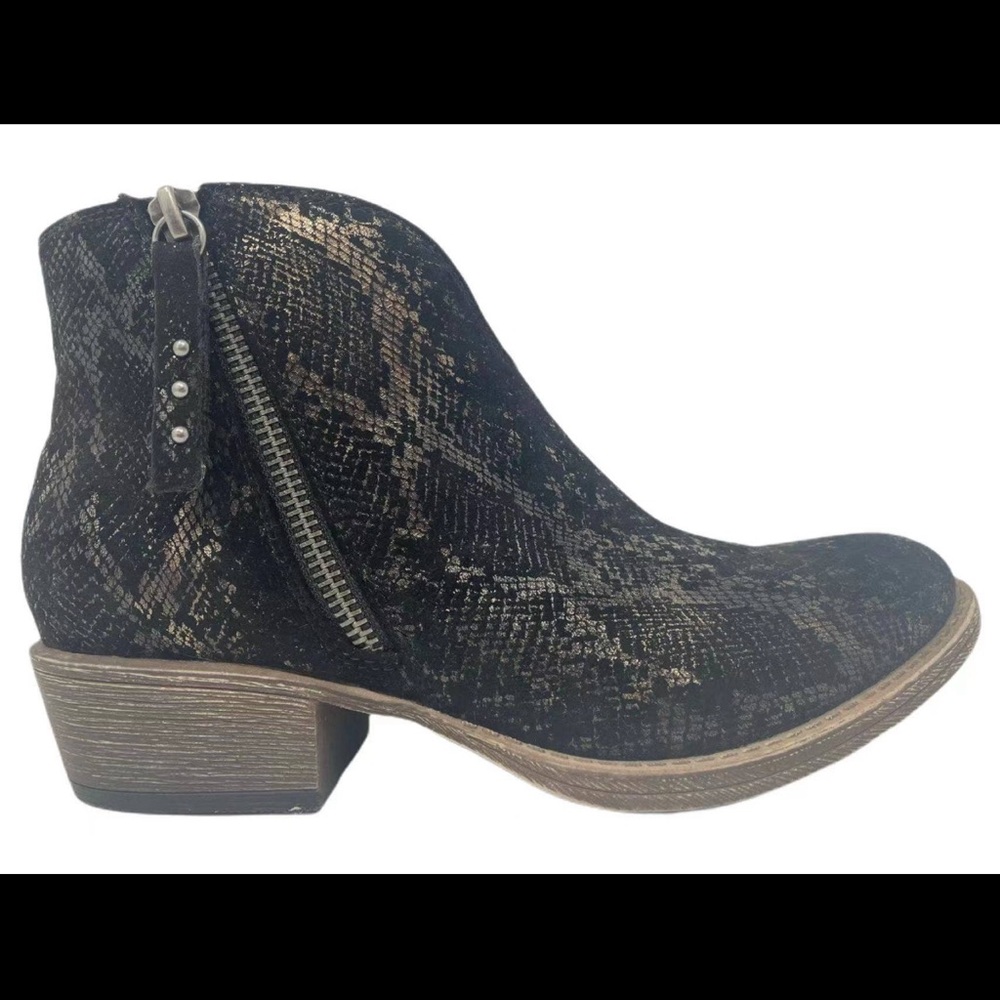 Divine 2 snake booties